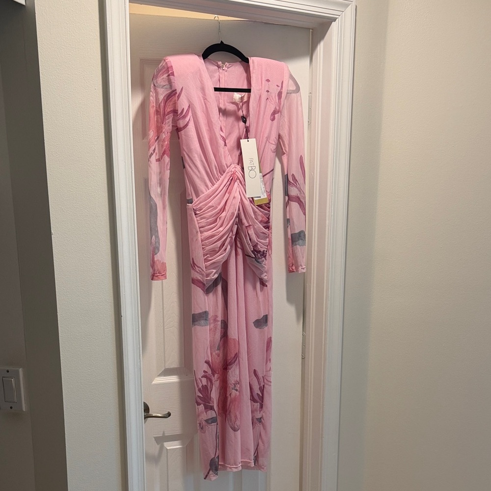 PatBO Pink Floral Ruched V-Neck Long Sleeve Maxi Dress